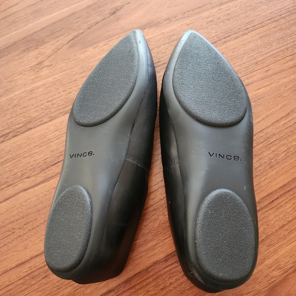Vince. Lex Asymmetrical Leather Flat - Picture 3 of 5